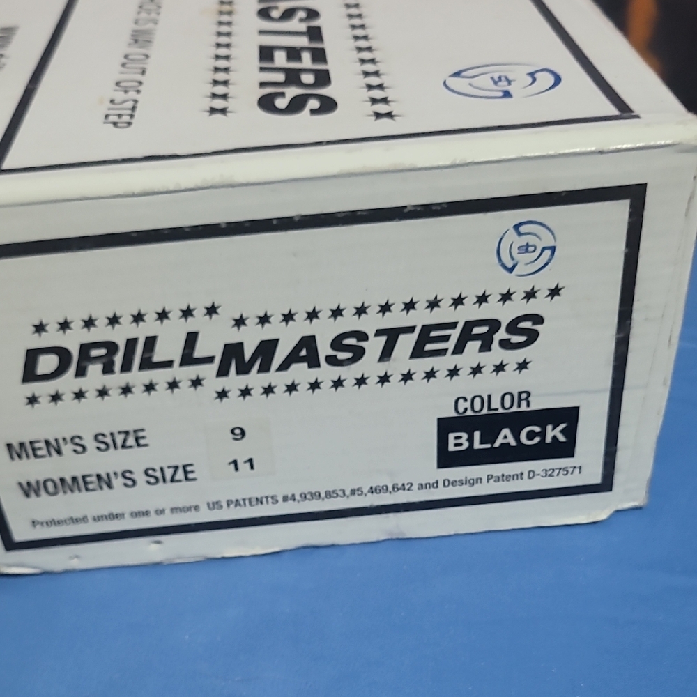 Drill Masters Black Marching Shoes With Portable Stand